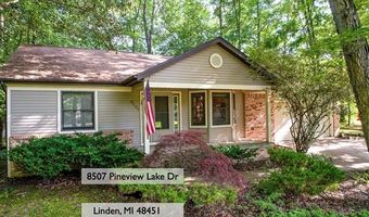 8507 Pineview Lake Dr, Argentine, MI 48451
