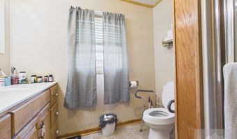 316 N State St, Athens, WV 24712
