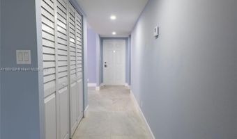 20350 W Country Club Dr PH24-4, Aventura, FL 33180
