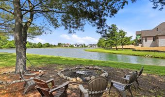4025 Lochview Ct, Bargersville, IN 46106
