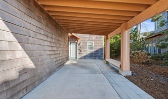 1705 PANSY Ct, Rockaway Beach, OR 97136