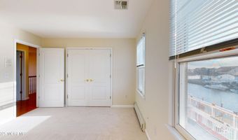 11 Drake Dr, Bayville, NJ 08721