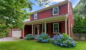 43 Peckham Pl, Bristol, RI 02809