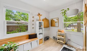 4508 Ivanhoe Pl, Charlotte, NC 28205