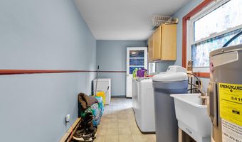 1120 BRYANT St, Allentown, PA 18104