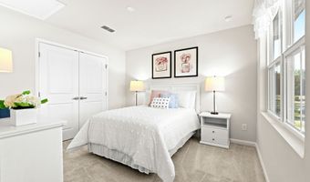 8011 Sterling Oaks Dr NW Plan: Fairview, Ash, NC 28420