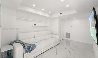 2801 NE 183rd St 2116W, Aventura, FL 33160