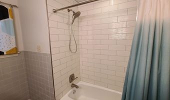 1206 E FRANCES St, Appleton, WI 54911
