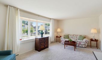 908 SCHOOLHOUSE Ln, Dover, DE 19904