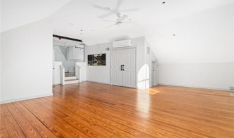 146 Duke St, East Greenwich, RI 02818