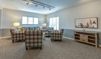 552 N Main St, Akron, OH 44310