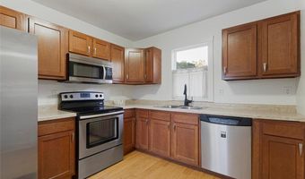 302 S Renville St, Winthrop, MN 55396