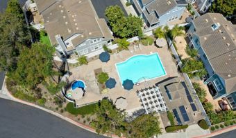 6590 Daylily Dr, Carlsbad, CA 92011