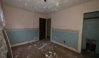 2701 Viewland St, Alton, IL 62002