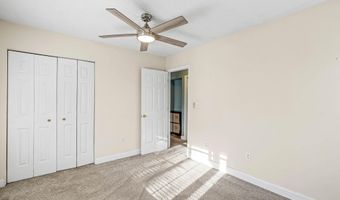 16 Lisbon Way, Beaufort, SC 29907