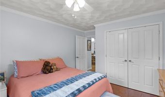 4 Hunters Run, North Providence, RI 02904
