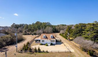 292 Narrow Shore Rd, Aydlett, NC 27916