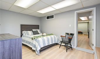 325 Lake Dr, Glocester, RI 02814