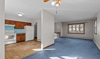 25 Lakeview Ave, Lincoln, RI 02865