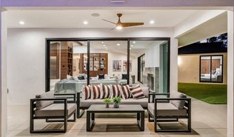 16105 Clear Oak Dr, Encino, CA 91436