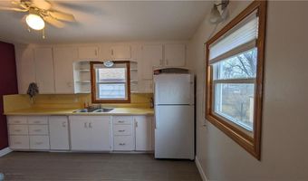 467 8TH St NW, Valley City, ND 58072