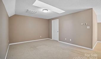 2 Creekside Way, Asheville, NC 28804