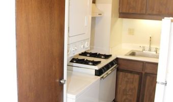 1624 Dole St 504, Honolulu, HI 96822