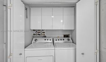 3000 Island Blvd 2506, Aventura, FL 33160