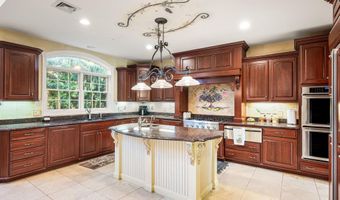 434 MEETINGHOUSE Rd, Ambler, PA 19002