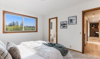 14909 SE LINDEN Ln, Milwaukie, OR 97267