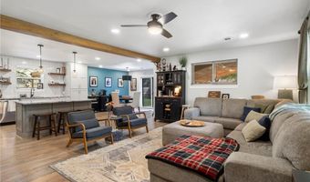 1203 SE Benton St, Bentonville, AR 72712