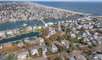 32 Inlet Ter, Belmar, NJ 07719