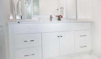 307 YOAKUM Pkwy 1024, Alexandria, VA 22304