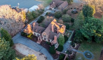 1670-1694 Church St, Appomattox, VA 24522