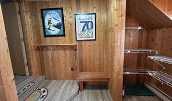 32 Top Notch Rd, Bartlett, NH 03812