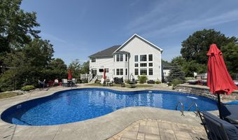 7 Hammerstone Ln, Altamont, NY 12009