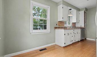 539 Blenheim Rd, Columbus, OH 43214