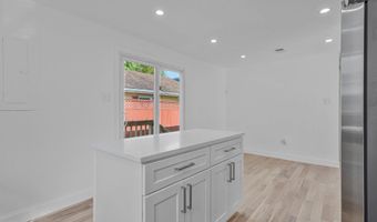 3365 ARUNDEL ON THE BAY Rd, Annapolis, MD 21403