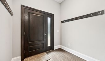 9 Dante Ct, Amherst, NY 14221