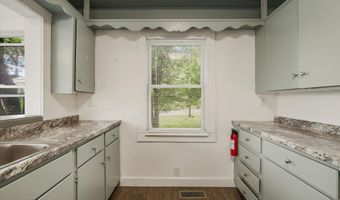 835 E Lincoln Rd, Alcoa, TN 37701