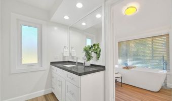 29846 Triunfo Dr, Agoura Hills, CA 91301