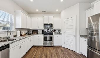 511 Ryan Ct, Ball Ground, GA 30107