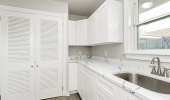 466 Landwood Dr, Baton Rouge, LA 70806