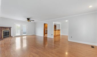 3054 Hawthorne St, Athens, TN 37303
