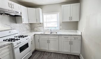 1239 Pondview Ave, Akron, OH 44305