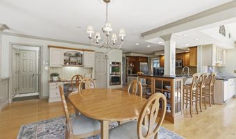 24 MANOR KNOLL Ct, Baldwin, MD 21013