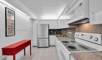 20515 E Country Club Dr 2146, Aventura, FL 33180