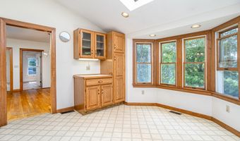 40 Washington St, Ayer, MA 01432