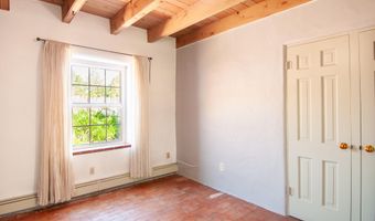 929 AVENIDA ESTRELLITA NE, Albuquerque, NM 87110