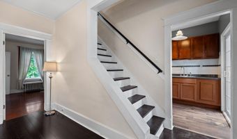 2 Norwood St, Albany, NY 12203